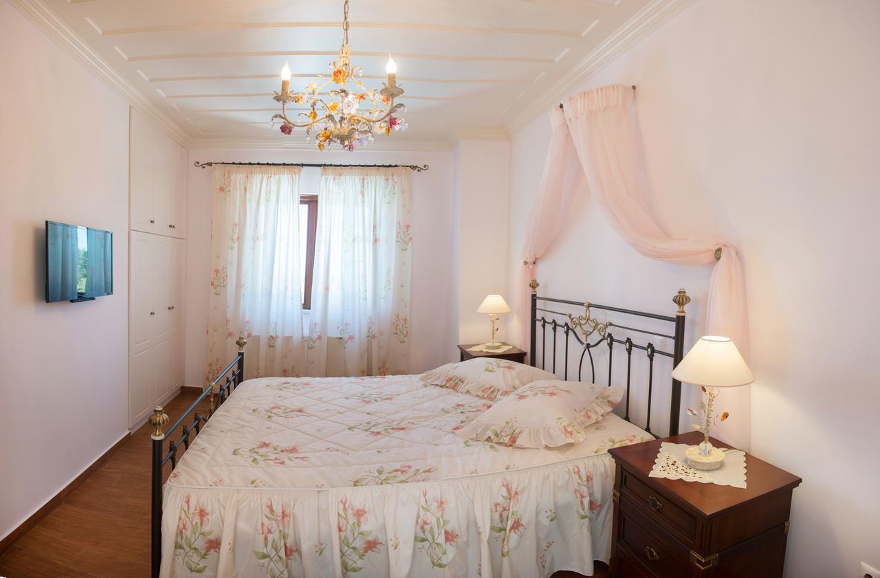 Florena Villas Spanokhorion Экстерьер фото